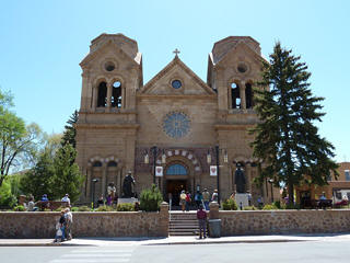 santa Fe basilica